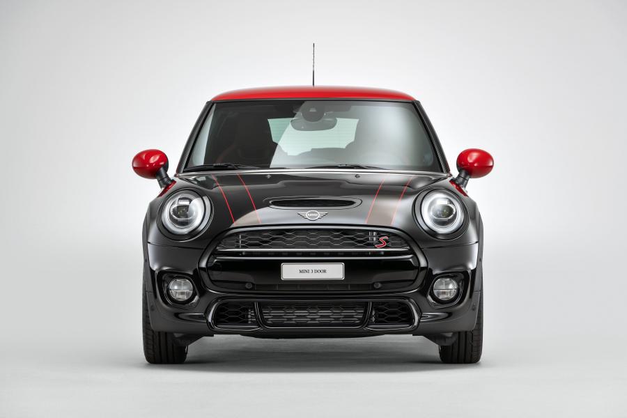  Mini Cooper S King’s Cross (F56) 2018 года  (CH) (фото 2 из 9)